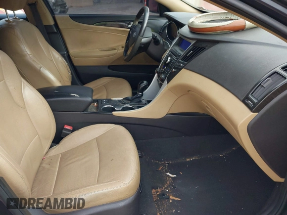 2011 Hyundai Sonata Limited with VIN 5NPEC4AC2BH040681, listed as a IAAI auction lot 42064785 with 270,773 mi miles and . Bid and sale history available at DreamBid. Image 5.