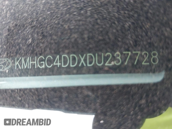 2013 Hyundai Genesis 3.8L z VIN KMHGC4DDXDU237728, wystawiony jako IAAI lot #42402839 z przebiegiem 134 977 mil mil oraz . Historia ofert i sprzedaży dostępna na DreamBid. Obrazek 9.