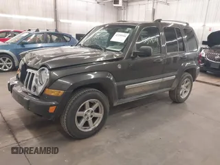 2006 Jeep Liberty Limited z VIN 1J4GL58K56W290180, wystawiony jako IAAI lot #42359344 z przebiegiem 171 635 mil mil oraz . Historia ofert i sprzedaży dostępna na DreamBid. Obrazek 2.