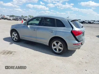 2010 Audi Q5 Prestige z VIN WA1VKAFP9AA076476, wystawiony jako IAAI lot #40381290 z przebiegiem 144 876 mil mil oraz . Historia ofert i sprzedaży dostępna na DreamBid. Obrazek 3.