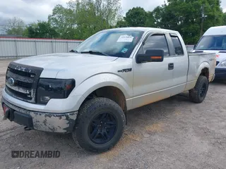 2013 Ford F-150 XL z VIN 1FTFX1EFXDFA24964, wystawiony jako IAAI lot #40585632 z przebiegiem Nie podano mil oraz . Historia ofert i sprzedaży dostępna na DreamBid. Obrazek 2.