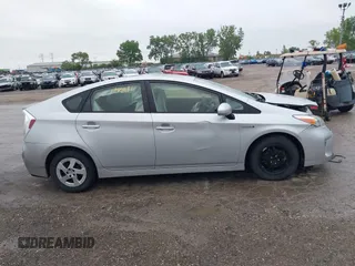 2015 Toyota Prius Four z VIN JTDKN3DU6F1917374, wystawiony jako IAAI lot #42320481 z przebiegiem 145 128 mil mil oraz . Historia ofert i sprzedaży dostępna na DreamBid. Obrazek 13.