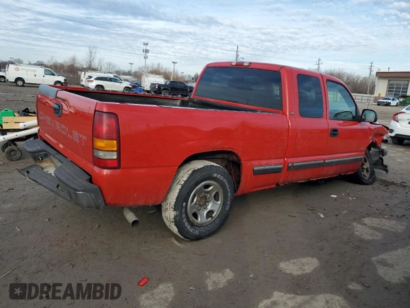 2000 Chevrolet Silverado 1500 with VIN 1GCEC19V8YZ218177, listed as a Copart auction lot 88020145 with 170,495 mi miles and Salvage Title. Bid and sale history available at carsss.com. Image 3.