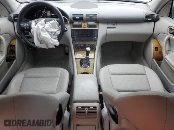 2007 Mercedes-Benz C 230 Sport with VIN WDBRF52H67E027057, listed as a Copart auction lot 59568325 with 144,208 mi miles and Salvage title. Bid and sale history available at DreamBid. Image 8.