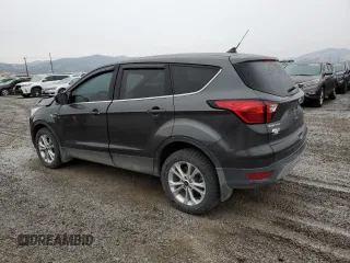 2019 Ford Escape SE with VIN 1FMCU9GD9KUA21466, listed as a Copart auction lot 81195894 with 29,894 mi miles and Salvage Title. Bid and sale history available at carsss.com. Image 2.