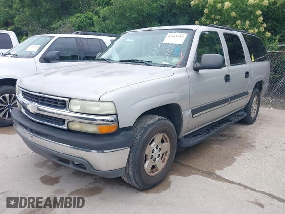 2004 Chevrolet Suburban LT z VIN 1GNEC16Z94J235657, wystawiony jako IAAI lot #42361930 z przebiegiem 210 662 mil mil oraz . Historia ofert i sprzedaży dostępna na DreamBid. Obrazek 2.