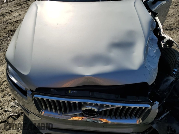 2022 Volvo XC90 Inscription with VIN YV4A22PL1N1862099, listed as a Copart auction lot 80474624 with Not provided miles and Salvage title. Bid and sale history available at DreamBid. Image 12.