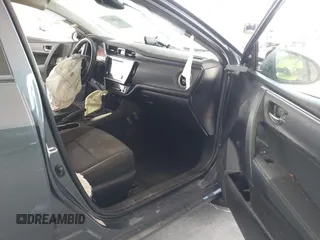 2018 Toyota Corolla L z VIN 5YFBURHE0JP802699, wystawiony jako IAAI lot #42486454 z przebiegiem 134 040 mil mil oraz . Historia ofert i sprzedaży dostępna na DreamBid. Obrazek 5.