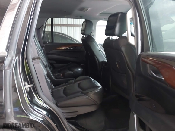 2017 Cadillac Escalade Luxury with VIN 1GYS4BKJ7HR201264, listed as a IAAI auction lot 41833359 with 187,107 mi miles. Bid and sale history available at carsss.com. Image 8.