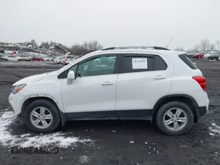 2017 Chevrolet Trax LT with VIN KL7CJPSBXHB170042, listed as a IAAI auction lot 41547858 with 69,383 mi miles. Bid and sale history available at carsss.com. Image 14.