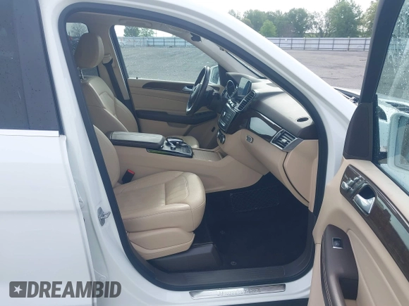 2016 Mercedes-Benz GLE 350 with VIN 4JGDA5HB6GA779048, listed as a IAAI auction lot 42083192 with 95,840 mi miles and . Bid and sale history available at DreamBid. Image 5.