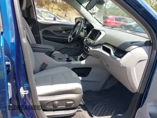 2020 GMC Terrain SLT z VIN 3GKALVEV4LL345105, wystawiony jako IAAI lot #42525582 z przebiegiem 47 848 mil mil oraz . Historia ofert i sprzedaży dostępna na DreamBid. Obrazek 5.
