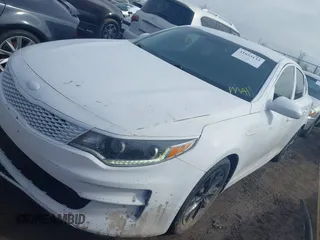 2016 Kia Optima EX with VIN 5XXGU4L39GG041624, listed as a IAAI auction lot 41653133 with 130,312 mi miles. Bid and sale history available at carsss.com. Image 17.
