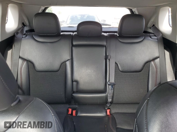 2021 Jeep Compass Trailhawk z VIN 3C4NJDDB9MT556516, wystawiony jako Copart lot #60338575 z przebiegiem 86 978 mil mil oraz Czysty tytuł • Clean title. Historia ofert i sprzedaży dostępna na DreamBid. Obrazek 10.