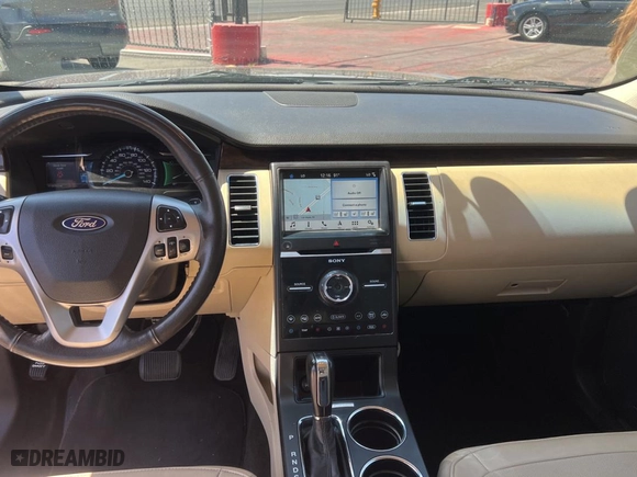 2018 Ford Flex Limited EcoBoost with VIN 2FMHK6DT9JBA21106, listed as a Copart auction lot 53553245 with 111,575 mi miles and Clean Title. Bid and sale history available at carsss.com. Image 9.