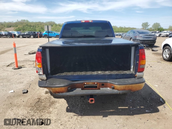 2002 GMC Sierra 1500 SLE z VIN 1GTEK19T92Z285346, wystawiony jako Copart lot #55022305 z przebiegiem 117 944 mil mil oraz Szkoda całkowita • Salvage title. Historia ofert i sprzedaży dostępna na DreamBid. Obrazek 6.