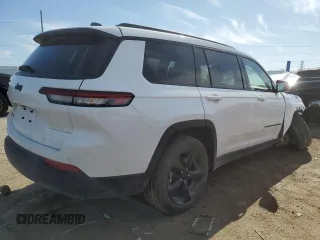 2023 Jeep Grand Cherokee Altitude z VIN 1C4RJKAG9P8822397, wystawiony jako Copart lot #49582435 z przebiegiem 19 045 mil mil oraz Szkoda całkowita • Salvage title. Historia ofert i sprzedaży dostępna na DreamBid. Obrazek 3.