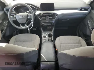 2022 Ford Escape SE z VIN 1FMCU0G65NUB84732, wystawiony jako Copart lot #45324985 z przebiegiem 30 812 mil mil oraz Szkoda całkowita • Salvage title. Historia ofert i sprzedaży dostępna na DreamBid. Obrazek 8.