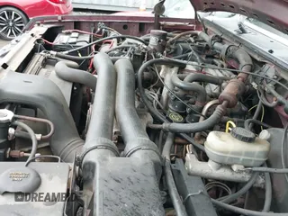 1990 Ford F-250 z VIN 1FTHX26H7LKB53460, wystawiony jako IAAI lot #42156821 z przebiegiem 12 232 mil mil oraz . Historia ofert i sprzedaży dostępna na DreamBid. Obrazek 19.