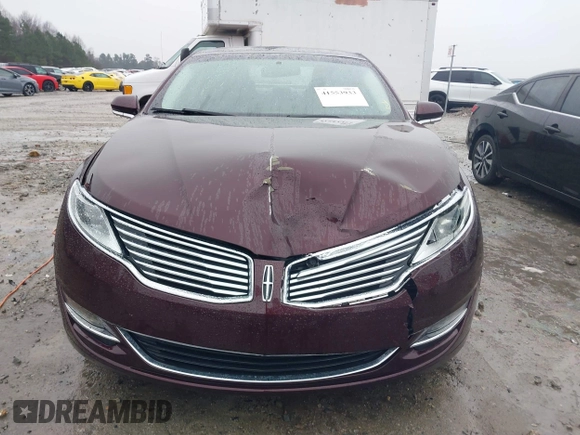 2013 Lincoln MKZ z VIN 3LN6L2G96DR825348, wystawiony jako IAAI lot #41553933 z przebiegiem 43 529 mil mil oraz . Historia ofert i sprzedaży dostępna na DreamBid. Obrazek 12.