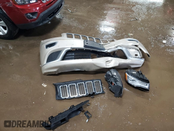 2015 Jeep Grand Cherokee Summit z VIN 1C4RJFJG1FC628532, wystawiony jako Copart lot #52546755 z przebiegiem 107 700 mil mil oraz Szkoda całkowita • Salvage title. Historia ofert i sprzedaży dostępna na DreamBid. Obrazek 12.