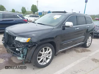 2015 Jeep Grand Cherokee Summit z VIN 1C4RJFJT0FC674494, wystawiony jako IAAI lot #42056835 z przebiegiem 143 969 mil mil oraz . Historia ofert i sprzedaży dostępna na DreamBid. Obrazek 2.