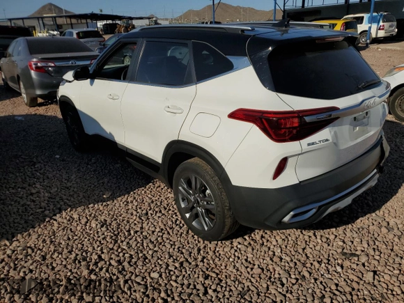 2022 Kia Seltos S with VIN KNDEU2AA4N7305576, listed as a Copart auction lot 52781825 with 75,133 mi miles and Salvage title. Bid and sale history available at DreamBid. Image 2.