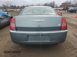 2005 Chrysler 300 with VIN 2C3JA63H35H109694, listed as a Copart auction lot 46893305 with 186,828 mi miles and Salvage Title. Bid and sale history available at carsss.com. Image 6.