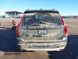 2016 Volvo XC90 T6 Momentum with VIN YV4A22PK4G1075562, listed as a IAAI auction lot 41680758 with 131,920 mi miles. Bid and sale history available at carsss.com. Image 17.