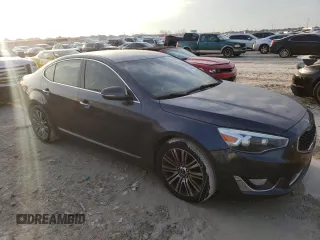 2015 Kia Cadenza Premium with VIN KNALN4D70F5195233, listed as a Copart auction lot 45352575 with 152,238 mi miles and Clean Title. Bid and sale history available at carsss.com. Image 4.