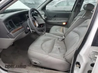 1995 Ford Crown Victoria LX с VIN 2FALP74W1SX200511, выставлен на аукционе Copart как лот 48807055 с пробегом 62 133 миль миль и Списание • Salvage title. История ставок и продаж доступна на DreamBid. Изображение 7.