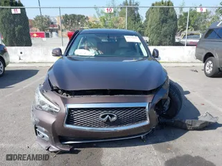 2014 Infiniti Q50 with VIN JN1BV7AP8EM670333, listed as a IAAI auction lot 41670015 with 59,427 mi miles. Bid and sale history available at carsss.com. Image 13.