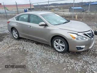 2015 Nissan Altima SV with VIN 1N4AL3AP6FC236710, listed as a IAAI auction lot 41934674 with 37,959 mi miles and . Bid and sale history available at carsss.com. Image 1.