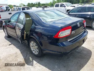 2008 Mercury Milan with VIN 3MEHM01168R635734, listed as a IAAI auction lot 42556769 with 81,785 mi miles and . Bid and sale history available at DreamBid. Image 3.