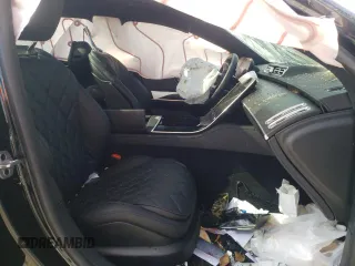 2022 Mercedes-Benz S 580 z VIN W1K6G7GB9NA110154, wystawiony jako Copart lot #66277042 z przebiegiem Nie podano mil oraz . Historia ofert i sprzedaży dostępna na DreamBid. Obrazek 5.