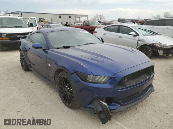 2015 Ford Mustang GT z VIN 1FA6P8CF8F5433832, wystawiony jako Copart lot #50827945 z przebiegiem 109 106 mil mil oraz Szkody całkowita. Historia ofert i sprzedaży dostępna na DreamBid. Obrazek 4.