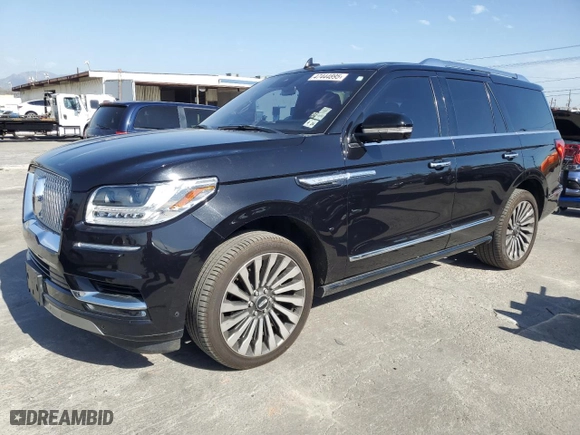 2019 Lincoln Navigator Reserve with VIN 5LMJJ2LT9KEL08933, listed as a Copart auction lot 47444895 with 61,856 mi miles and Salvage Title. Bid and sale history available at carsss.com. Image 1.