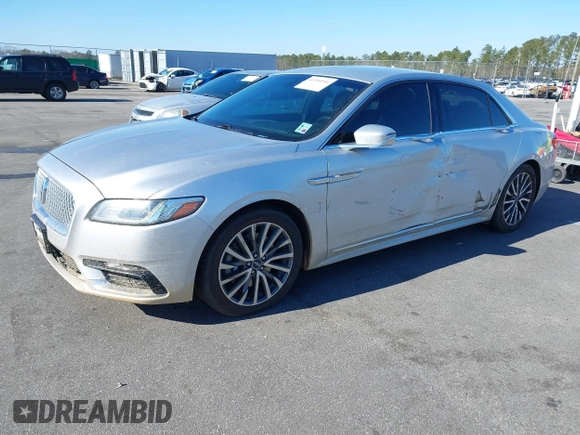 2018 Lincoln Continental Select with VIN 1LN6L9SKXJ5612470, listed as a IAAI auction lot 41350596 with 120,727 mi miles. Bid and sale history available at carsss.com. Image 21.