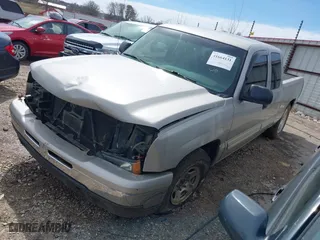 2006 Chevrolet Silverado 1500 LS with VIN 1GCEC19V16Z233584, listed as a IAAI auction lot 41664131 with 316,943 mi miles. Bid and sale history available at carsss.com. Image 18.