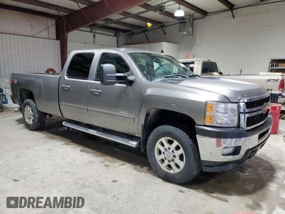 2012 Chevrolet Silverado 3500HD SRW LTZ with VIN 1GC4K1E84CF165759, listed as a Copart auction lot 47433505 with 348,801 mi miles and Salvage Title. Bid and sale history available at DreamBid. Image 4.