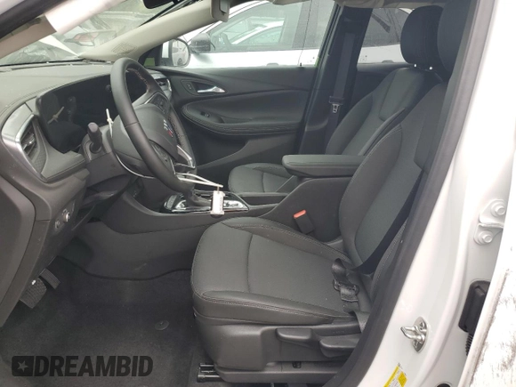 2025 Buick Encore GX Preferred with VIN KL4AMBSL9SB217463, listed as a Copart auction lot 65766425 with 2,717 mi miles and Clean title. Bid and sale history available at DreamBid. Image 7.