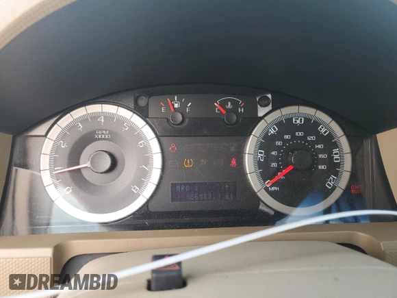 2010 Ford Escape Limited z VIN 1FMCU0EG4AKB30517, wystawiony jako Copart lot #59870285 z przebiegiem 126 483 mil mil oraz Czysty tytuł • Clean title. Historia ofert i sprzedaży dostępna na DreamBid. Obrazek 9.