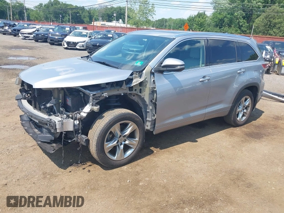 2015 Toyota Highlander Limited with VIN 5TDDKRFH1FS095798, listed as a IAAI auction lot 42656704 with 94,764 mi miles and . Bid and sale history available at DreamBid. Image 19.