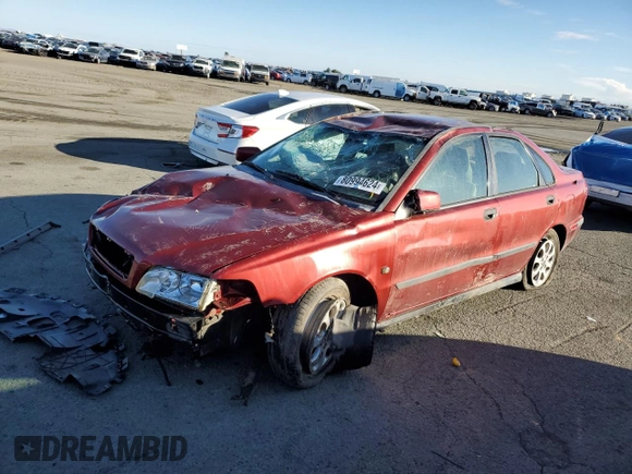 2002 Volvo S40 with VIN YV1VS29562F844659, listed as a Copart auction lot 80994624 with 139,402 mi miles and Salvage Title. Bid and sale history available at carsss.com. Image 1.