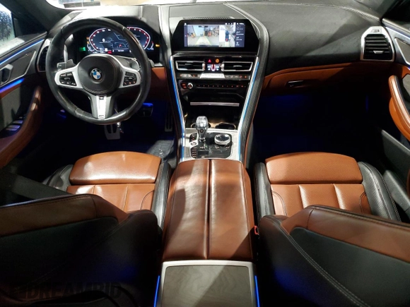 2022 BMW 8 Series 840i with VIN WBAGV4C08NCJ12339, listed as a Copart auction lot 86587434 with 35,106 mi miles and Salvage title. Bid and sale history available at DreamBid. Image 8.