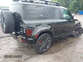 2020 Land Rover Defender X z VIN SALEXEEU9L2030559, wystawiony jako IAAI lot #42323334 z przebiegiem 41 325 mil mil oraz . Historia ofert i sprzedaży dostępna na DreamBid. Obrazek 4.