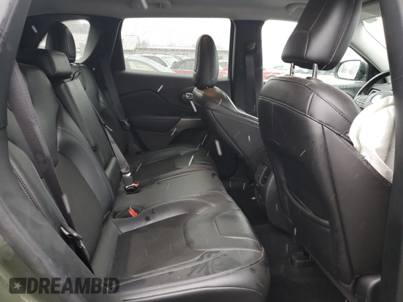 2020 Jeep Cherokee Latitude Plus z VIN 1C4PJMLXXLD518321, wystawiony jako Copart lot #86554184 z przebiegiem 76 611 mil mil oraz Szkoda całkowita • Salvage title. Historia ofert i sprzedaży dostępna na DreamBid. Obrazek 12.