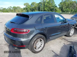 2018 Porsche Macan with VIN WP1AA2A56JLB18074, listed as a IAAI auction lot 40468755 with 76,631 mi miles and . Bid and sale history available at DreamBid. Image 4.
