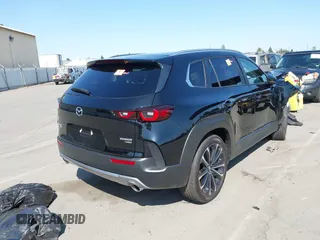 2023 Mazda CX-50 Meridian Edition z VIN 7MMVABXY1PN149136, wystawiony jako IAAI lot #42587764 z przebiegiem 4 748 mil mil oraz . Historia ofert i sprzedaży dostępna na DreamBid. Obrazek 4.