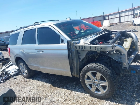 2021 Ford Expedition XLT z VIN 1FMJU1HT9MEA33614, wystawiony jako IAAI lot #42057547 z przebiegiem 72 168 mil mil oraz . Historia ofert i sprzedaży dostępna na DreamBid. Obrazek 14.